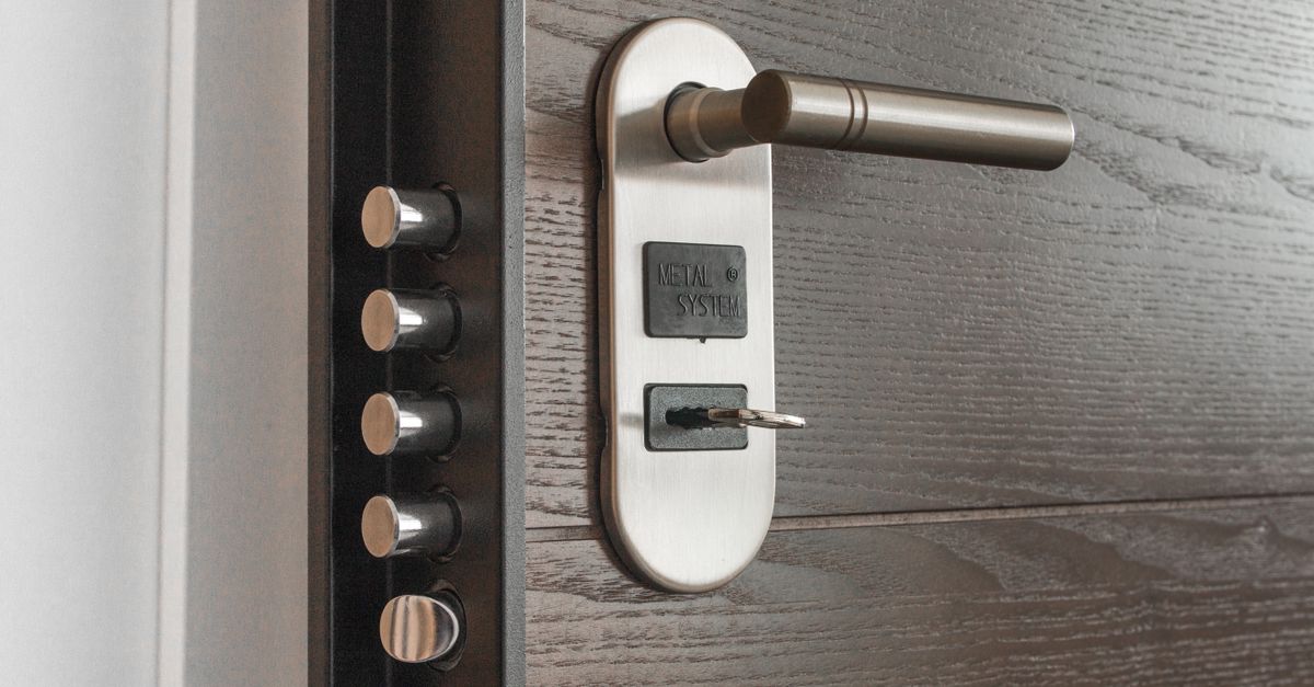 Door Knob Lock Installation — Morris Park Ave Locksmith Bronx