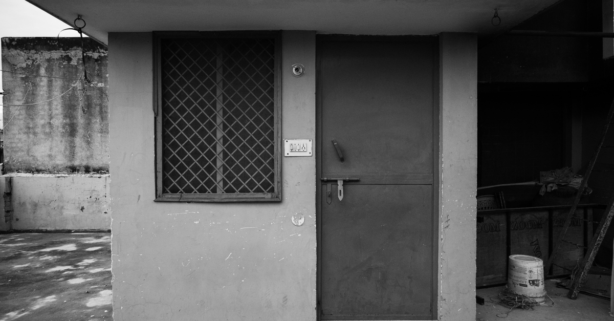 door security hardware — Morris Park Ave Locksmith Bronx
