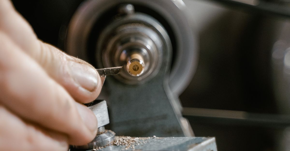 key maker professional — Morris Park Ave Locksmith Bronx