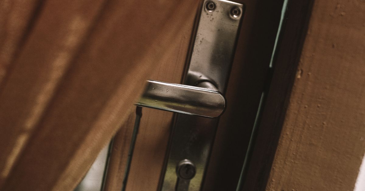 How Much Does Emergency Mortise Lock Service Cost in The Bronx? — Morris Park Ave Locksmith Bronx